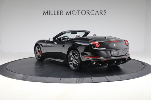 Used 2016 Ferrari California T for sale $122,900 at Alfa Romeo of Greenwich in Greenwich CT 06830 6