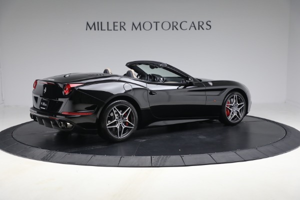 Used 2016 Ferrari California T for sale $122,900 at Alfa Romeo of Greenwich in Greenwich CT 06830 9