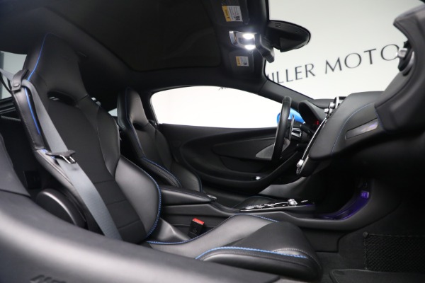 Used 2021 McLaren GT Luxe for sale $149,900 at Alfa Romeo of Greenwich in Greenwich CT 06830 24