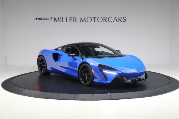 Used 2023 McLaren Artura Performance for sale Call for price at Alfa Romeo of Greenwich in Greenwich CT 06830 11