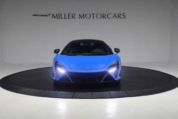 Used 2023 McLaren Artura Performance for sale Call for price at Alfa Romeo of Greenwich in Greenwich CT 06830 12