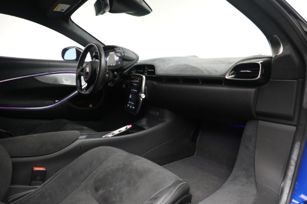Used 2023 McLaren Artura Performance for sale Call for price at Alfa Romeo of Greenwich in Greenwich CT 06830 18