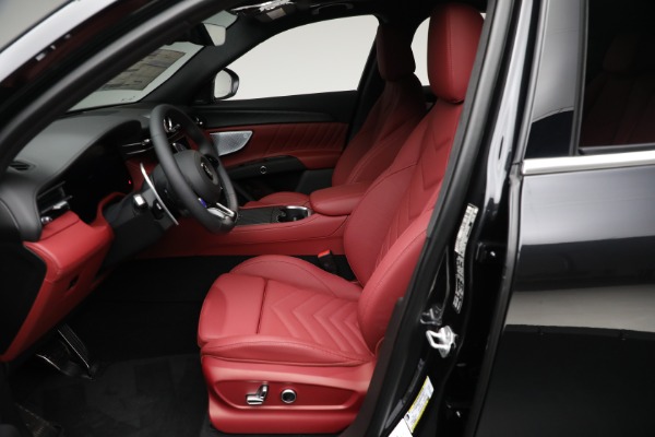 New 2025 Maserati Grecale for sale $84,856 at Alfa Romeo of Greenwich in Greenwich CT 06830 14