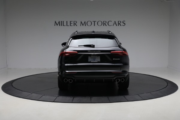 New 2025 Maserati Grecale for sale $84,856 at Alfa Romeo of Greenwich in Greenwich CT 06830 5