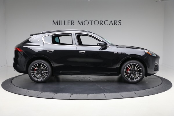 New 2025 Maserati Grecale for sale $84,856 at Alfa Romeo of Greenwich in Greenwich CT 06830 8
