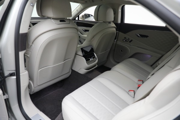 New 2025 Bentley Flying Spur Speed for sale $301,900 at Alfa Romeo of Greenwich in Greenwich CT 06830 21