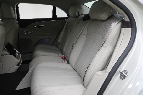 New 2025 Bentley Flying Spur Speed for sale $301,900 at Alfa Romeo of Greenwich in Greenwich CT 06830 22