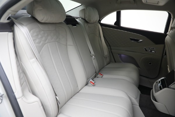 New 2025 Bentley Flying Spur Speed for sale $301,900 at Alfa Romeo of Greenwich in Greenwich CT 06830 28