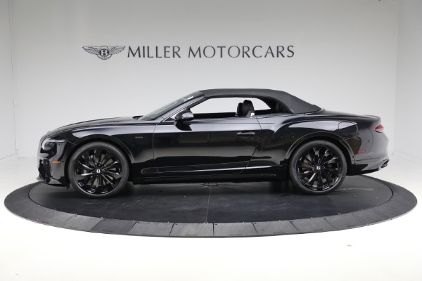 New 2025 Bentley Continental Black Edition for sale $333,700 at Alfa Romeo of Greenwich in Greenwich CT 06830 10