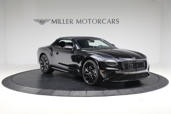 New 2025 Bentley Continental Black Edition for sale $333,700 at Alfa Romeo of Greenwich in Greenwich CT 06830 15