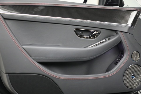 New 2025 Bentley Continental Black Edition for sale $333,700 at Alfa Romeo of Greenwich in Greenwich CT 06830 21