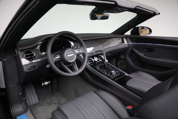 New 2025 Bentley Continental Black Edition for sale $333,700 at Alfa Romeo of Greenwich in Greenwich CT 06830 22
