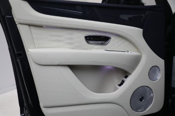 New 2025 Bentley Bentayga Atelier Edition V8 for sale Sold at Alfa Romeo of Greenwich in Greenwich CT 06830 18