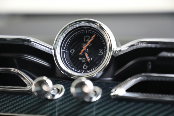 New 2026 BENTLEY BENTAYGA SPEED for sale Call for price at Alfa Romeo of Greenwich in Greenwich CT 06830 21