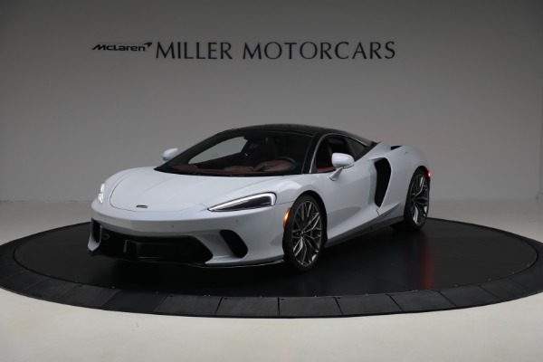2023 McLaren GT Base