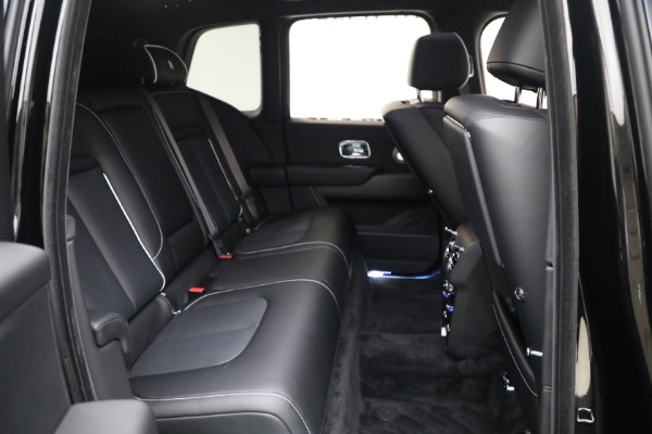 Used 2026 Rolls-Royce Cullinan for sale Call for price at Alfa Romeo of Greenwich in Greenwich CT 06830 25