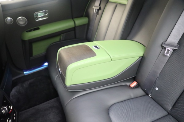 New 2026 Rolls-Royce Ghost for sale $430,350 at Alfa Romeo of Greenwich in Greenwich CT 06830 26