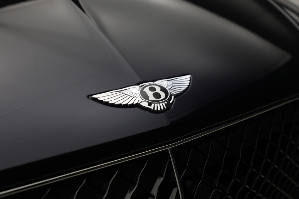 Used 2024 Bentley Bentayga EWB V8 for sale $204,900 at Alfa Romeo of Greenwich in Greenwich CT 06830 12