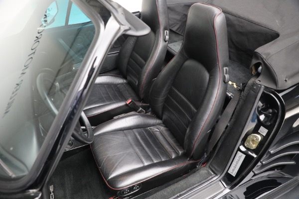 Used 1989 Porsche 911 Carrera Turbo for sale $429,500 at Alfa Romeo of Greenwich in Greenwich CT 06830 27