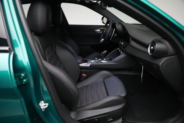 New 2025 Alfa Romeo Giulia Intensa for sale $59,245 at Alfa Romeo of Greenwich in Greenwich CT 06830 16