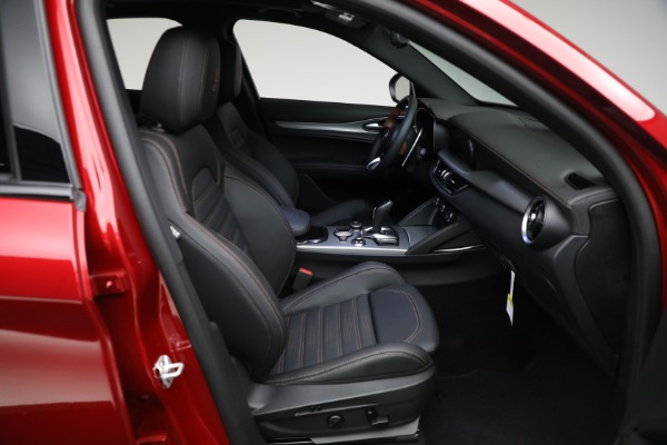 New 2025 Alfa Romeo Stelvio Intensa for sale Sold at Alfa Romeo of Greenwich in Greenwich CT 06830 14