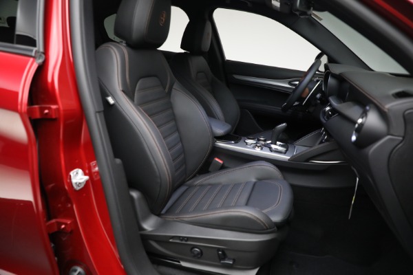 New 2025 Alfa Romeo Stelvio Intensa for sale Sold at Alfa Romeo of Greenwich in Greenwich CT 06830 15