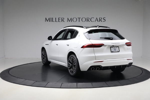 Used 2025 Maserati Grecale for sale $57,550 at Alfa Romeo of Greenwich in Greenwich CT 06830 5
