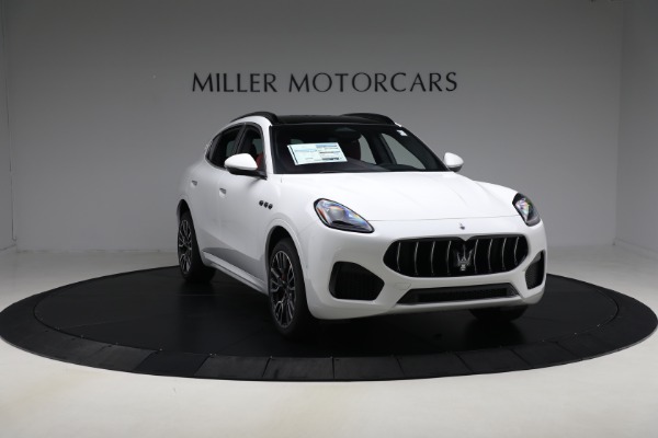 New 2025 Maserati Grecale for sale $82,286 at Alfa Romeo of Greenwich in Greenwich CT 06830 10