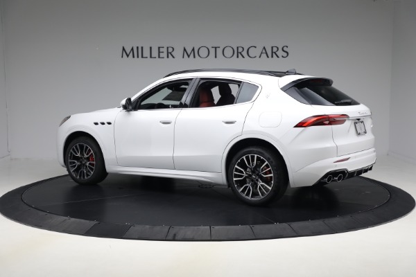 New 2025 Maserati Grecale for sale $82,286 at Alfa Romeo of Greenwich in Greenwich CT 06830 3