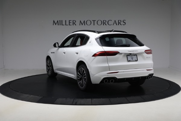 New 2025 Maserati Grecale for sale $82,286 at Alfa Romeo of Greenwich in Greenwich CT 06830 4