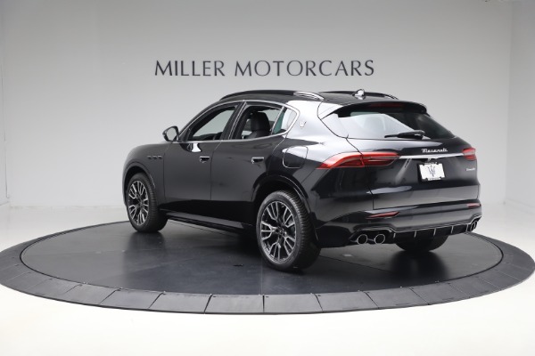 New 2025 Maserati Grecale for sale $77,466 at Alfa Romeo of Greenwich in Greenwich CT 06830 4