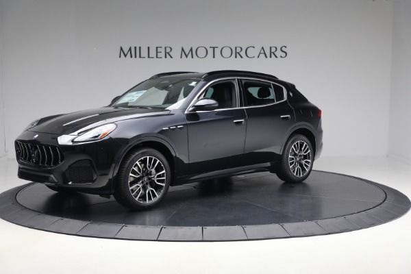 New 2025 Maserati Grecale for sale $77,466 at Alfa Romeo of Greenwich in Greenwich CT 06830 1