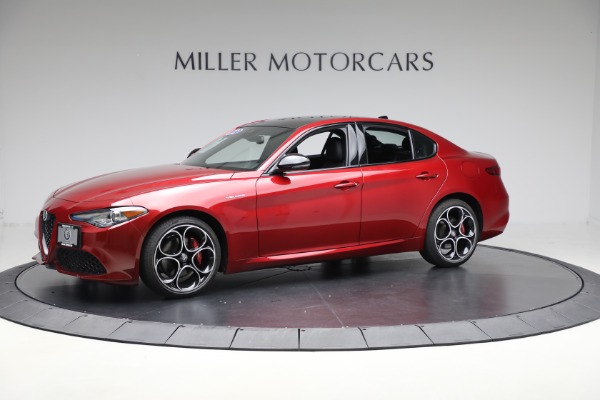 Used 2022 Alfa Romeo Giulia Veloce for sale Sold at Alfa Romeo of Greenwich in Greenwich CT 06830 2
