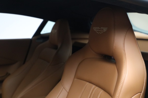 New 2026 Aston Martin Vantage for sale $240,100 at Alfa Romeo of Greenwich in Greenwich CT 06830 23