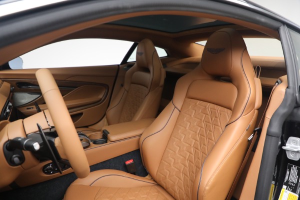 New 2026 Aston Martin Vanquish for sale $498,000 at Alfa Romeo of Greenwich in Greenwich CT 06830 16