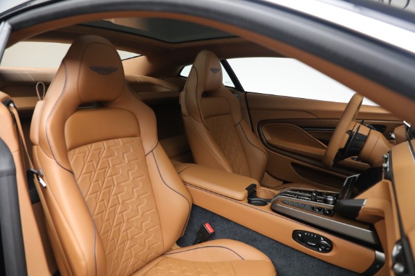 New 2026 Aston Martin Vanquish for sale $498,000 at Alfa Romeo of Greenwich in Greenwich CT 06830 20