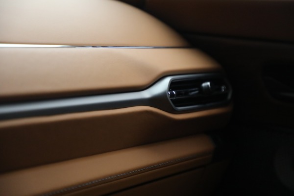 New 2026 Aston Martin Vanquish for sale $498,000 at Alfa Romeo of Greenwich in Greenwich CT 06830 28