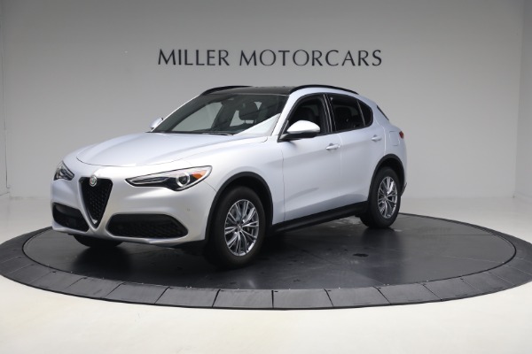 2022 Alfa Romeo Stelvio Base