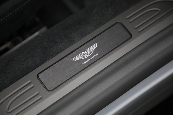 New 2026 Aston Martin Vantage for sale $244,325 at Alfa Romeo of Greenwich in Greenwich CT 06830 23