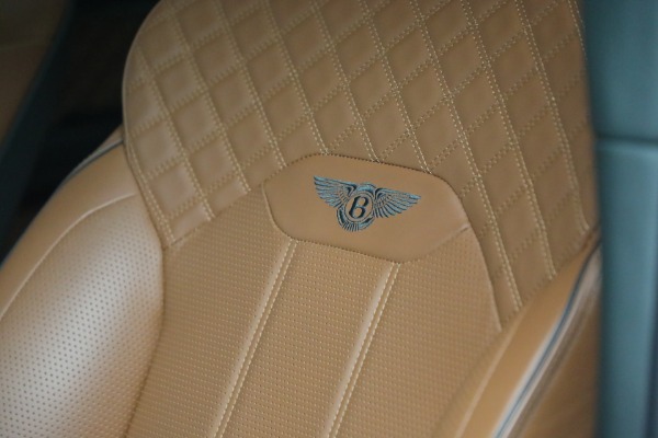 Used 2021 Bentley Bentayga V8 for sale $109,900 at Alfa Romeo of Greenwich in Greenwich CT 06830 22