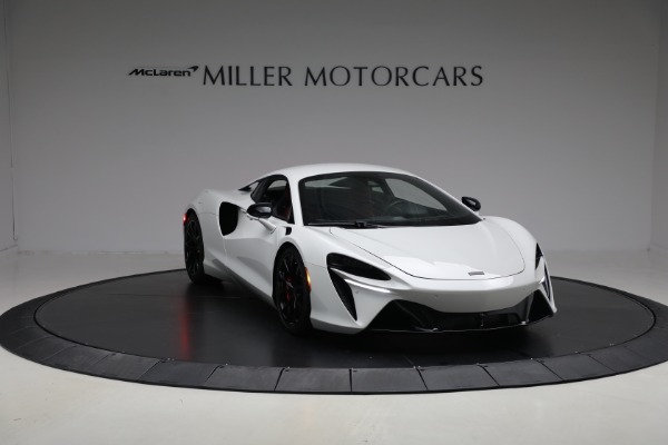 New 2026 McLaren Artura TechLux for sale $304,500 at Alfa Romeo of Greenwich in Greenwich CT 06830 11