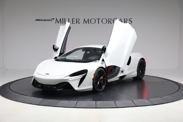 New 2026 McLaren Artura TechLux for sale $304,500 at Alfa Romeo of Greenwich in Greenwich CT 06830 14