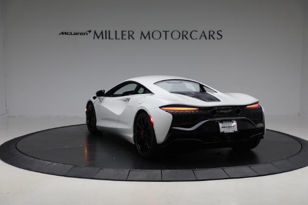 New 2026 McLaren Artura TechLux for sale $304,500 at Alfa Romeo of Greenwich in Greenwich CT 06830 5