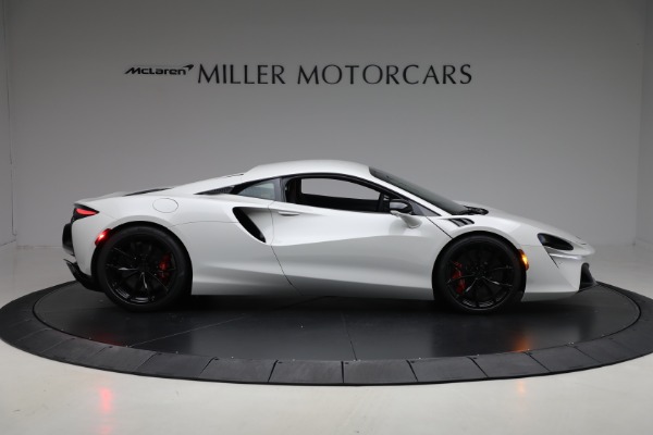New 2026 McLaren Artura TechLux for sale $304,500 at Alfa Romeo of Greenwich in Greenwich CT 06830 9