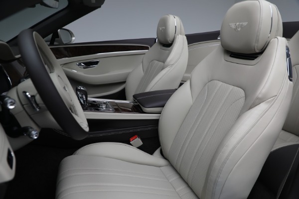 New 2026 Bentley Continental GTC for sale $372,755 at Alfa Romeo of Greenwich in Greenwich CT 06830 25