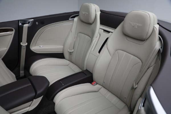 New 2026 Bentley Continental GTC for sale $372,755 at Alfa Romeo of Greenwich in Greenwich CT 06830 27
