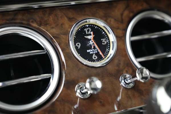 New 2026 Bentley Continental GTC for sale $372,755 at Alfa Romeo of Greenwich in Greenwich CT 06830 28