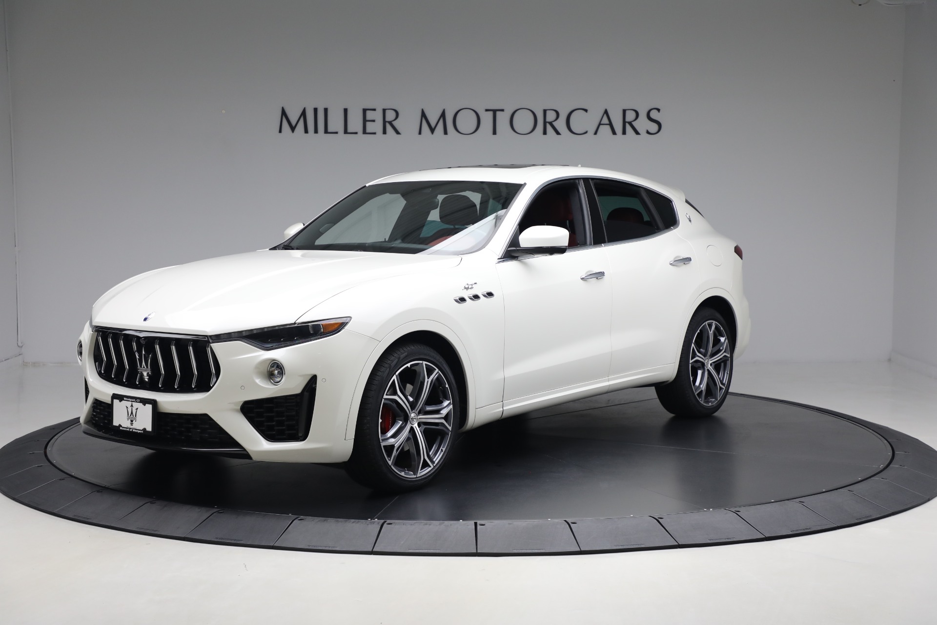 2022 Maserati Levante