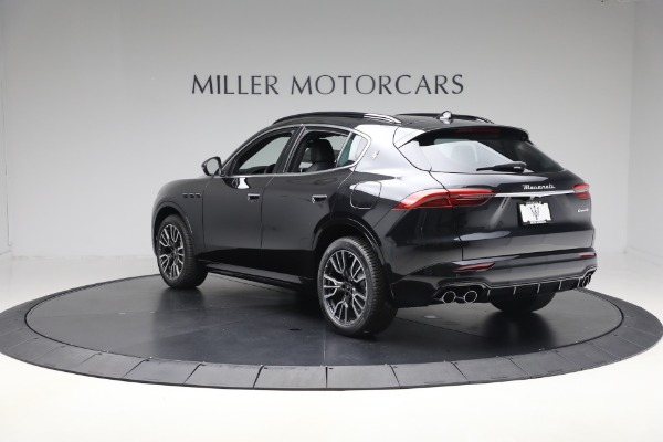 New 2025 Maserati Grecale for sale Sold at Alfa Romeo of Greenwich in Greenwich CT 06830 4