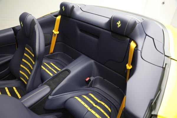 Used 2025 Ferrari Roma Spider for sale $337,900 at Alfa Romeo of Greenwich in Greenwich CT 06830 22